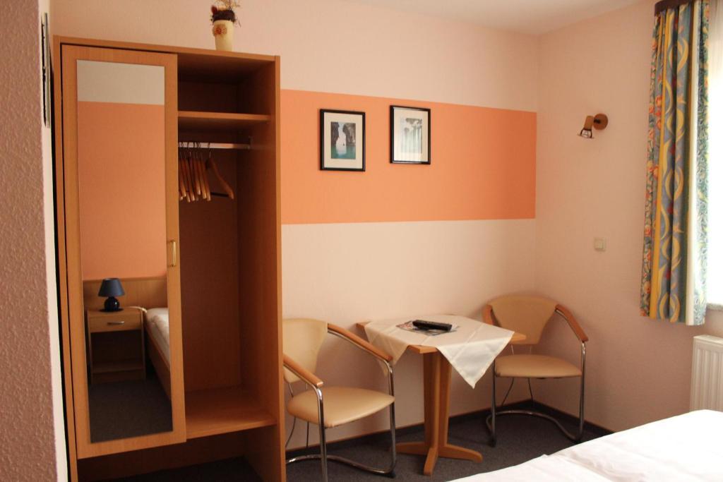 Pension Garni Zum Felsenkeller Nordhausen Room photo