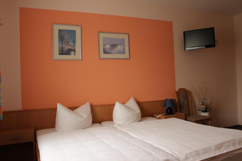 Pension Garni Zum Felsenkeller Nordhausen Room photo